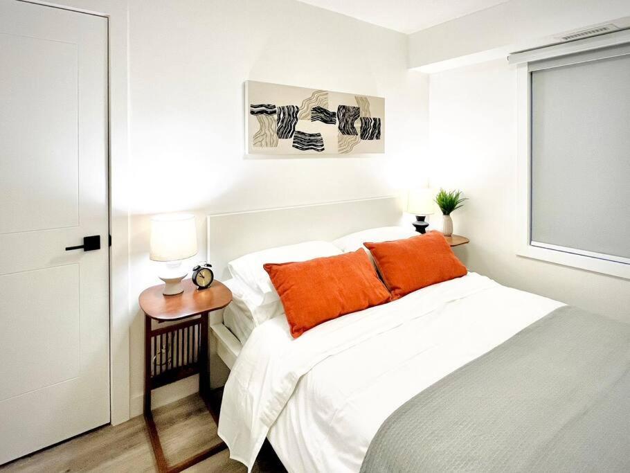 Apartment T201 Brand New Downtown 3bd & 2bt, Bbq, Free Parking