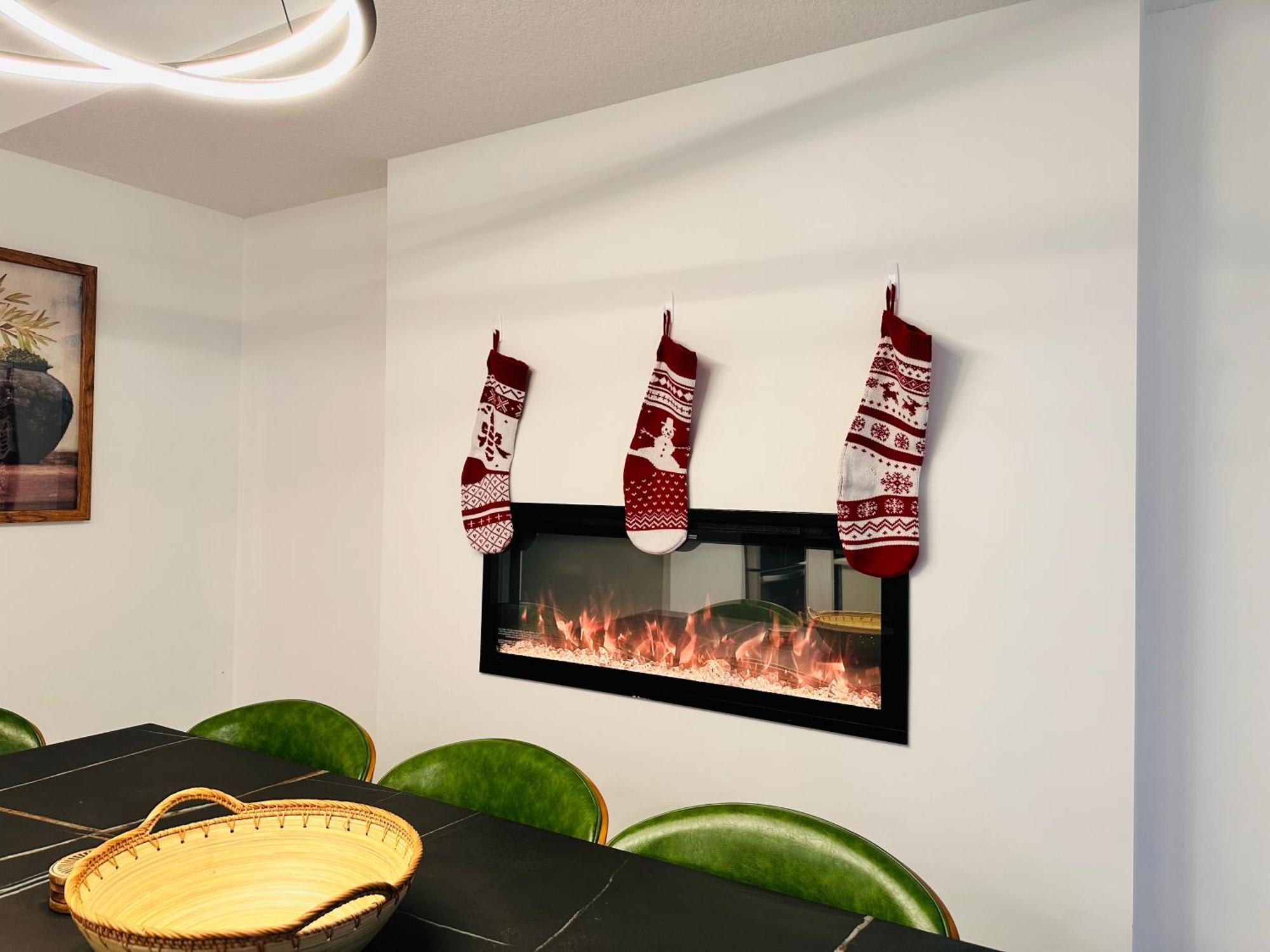 T201 Brand New Downtown 3bd & 2bt, Bbq, Free Parking Apartment